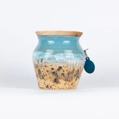 Memorial Vessel
